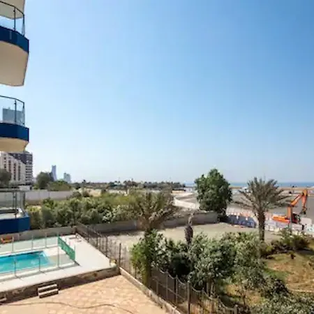 Luxurious Apartment Partial Sea View Jeddah Exterior photo
