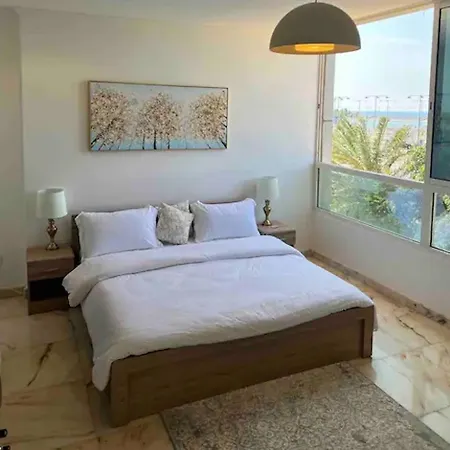 Luxurious Apartment Partial Sea View Jeddah Exterior photo